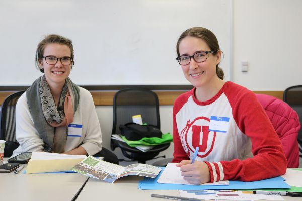 Ambassadors collaborate during a STEMAP workshop.